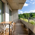 Light- Filled Flat With Balcony In A Heart Of *